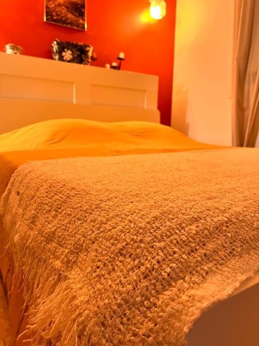 Loft Pied De Coline Au Calme Apartment Ginasservis Ngoại thất bức ảnh